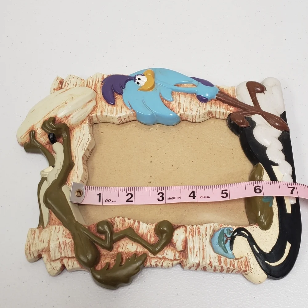 Warner Brothers Looney Tunes Wile E Coyote Road Runner Vintage Photo Frame - Picture 9 of 10